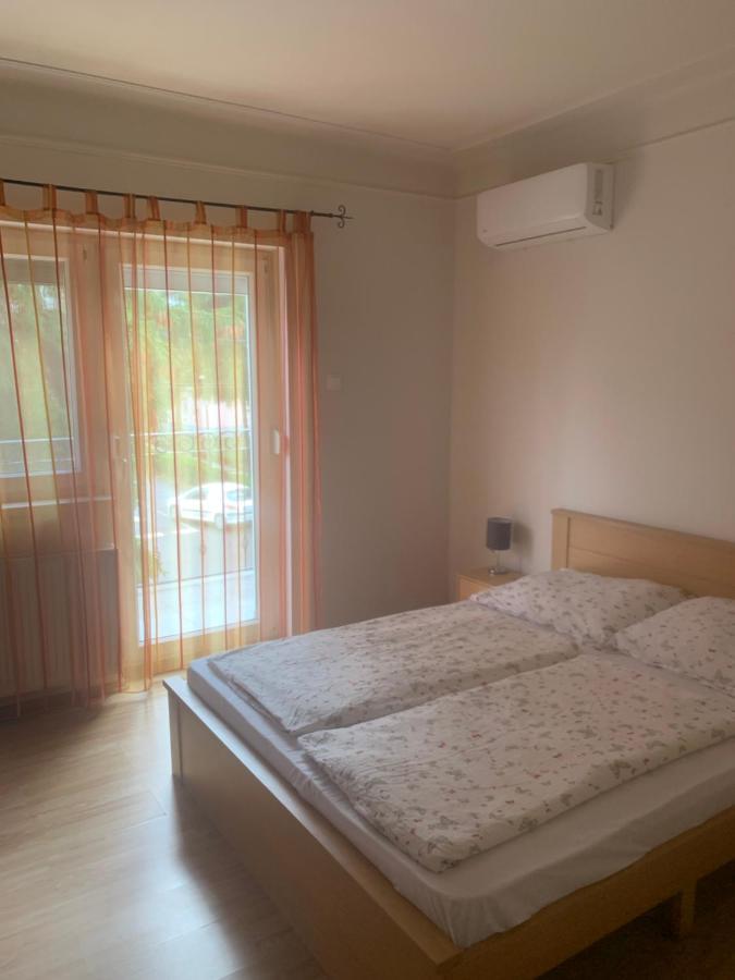 Gabor Aron Apartment Hajdúszoboszló Eksteriør bilde