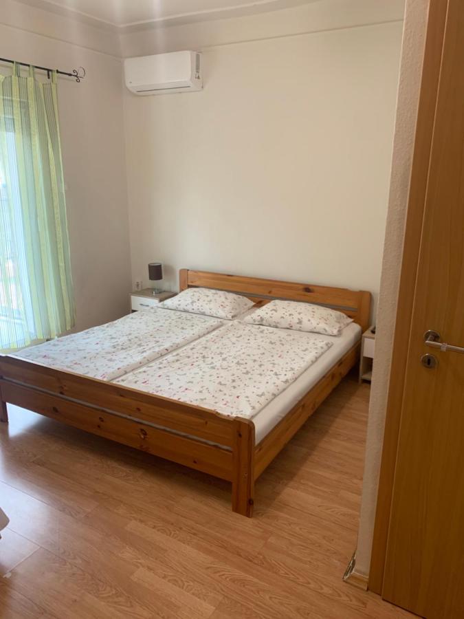 Gabor Aron Apartment Hajdúszoboszló Eksteriør bilde